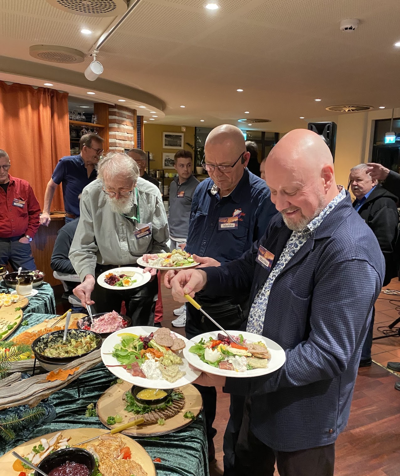 Ravintola Vesilinnan herkulliset tarjoomukset maistuivat Markuille.